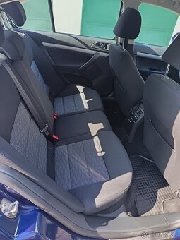 Škoda Octavia II FL 1.6 MPI Benzín 2010 Elegance Max - 9