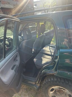 Suzuki Grand Vitara 2.0TD - 9