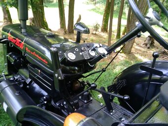 Zetor 25 A - 9