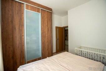 3 izbový byt s balkónom, námestie Iglovia,  Spišská Nová Ves - 9