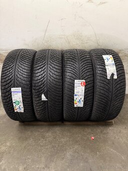 Nepoužitá zimná sada 5x108 R20 , 245/40/20 Volvo EX30 - 9