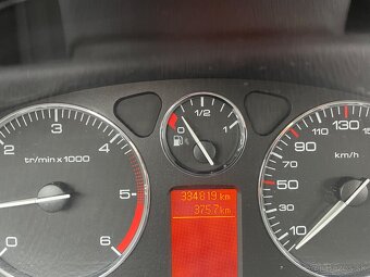 Peugeot 407 - 9