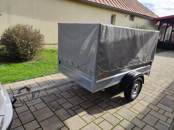 Prívesný vozík značky UNIKOL s plachtou - 9