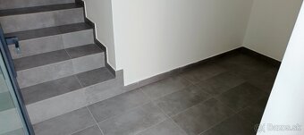 LUXUSNÝ NOVÝ VZOROVÝ 3IZBOVÝ BYT DIAKOVCE ŠALA 139500 EUR - 9