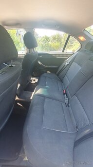 BMW 320D E46 2004 - 9