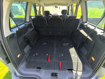 Ford Galaxy 2.0 tdci - 9