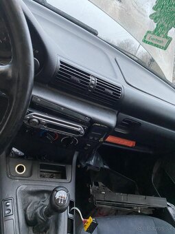 BMW E36 compact 1.8is - 9