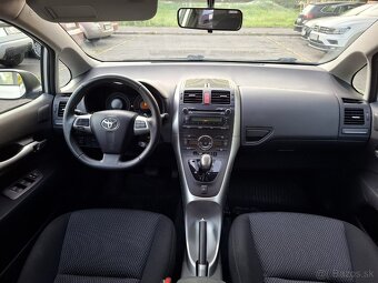 Toyota Auris 1.6, 97kw - Benzín, AUTOMAT - 9
