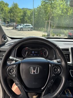 Honda Pilot Elite AWD - 9