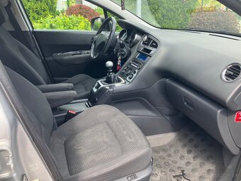 Peugeot 5008 1.6 HDI - 9
