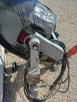 Miešačka na betón 4furikova - 9