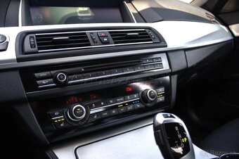 Prodam BMW 525D xDrive 160kw - 9