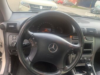 Predam Mercedes-Benz C, W203, r.v. 2000 - 9