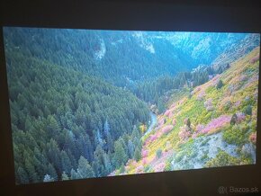 Full HD projektor s android 11 otočný - 9