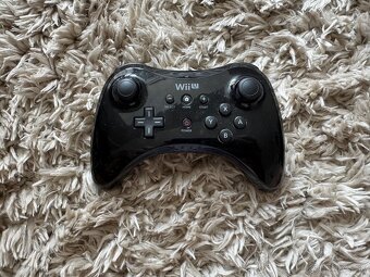 Nintendo Wii U + Pro Controller + Hry - 9