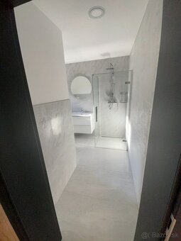 Predám rodinný dom v Počarovej - 9