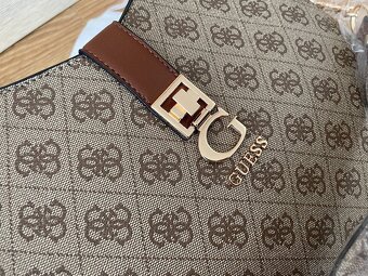 Kabelka Guess Zamira Quattro G - 9