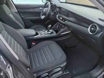 Alfa Romeo Stelvio 2.2 FACELIFT 2021 1.majiteľ - 9