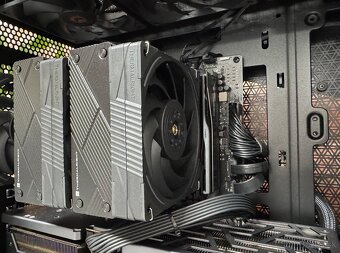 Ryzen 7 9800X3D\32GB\RTX 4080\SSD\850W Zdroj - 9