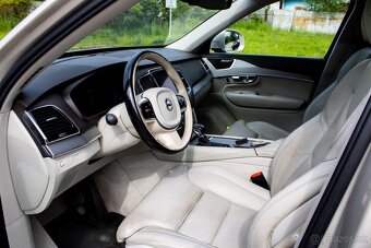 Volvo XC90 XC 90 D5 Drive-E Inscription AWD A/T - 9