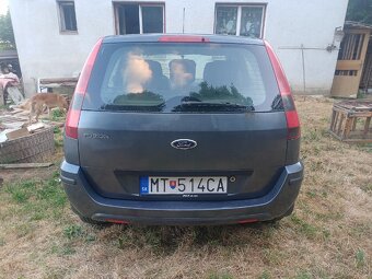 Ford Fusion 1.4i benzín 59kw 2004 - 9
