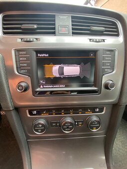 VOLKSWAGEN GOLF VARIANT, TRENDLINE, 1.6 TDI - 9