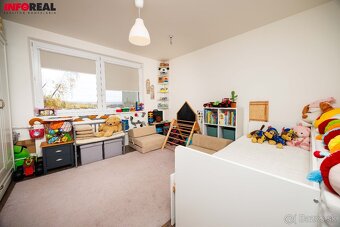 Krásny 3 izb. byt | 79 m2, rekonš., 6/8p. | Húskova ul., KVP - 9