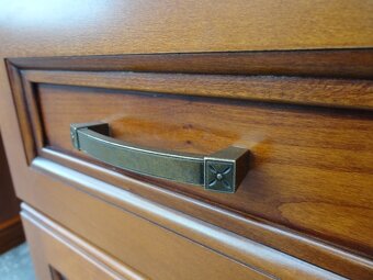 Kancelársky drevený stôl - 9