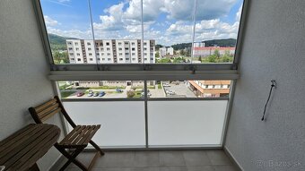 KOMFORTNÝ 4-IZBOVÝ BYT S BALKÓNOM V MESTE SVIDNÍK - 9