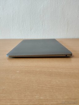 MacBook Air 2020 | i5 • 8GB • 256GB SSD - 9
