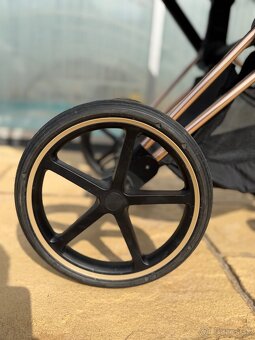 Cybex Leaf green 4.0 - 9