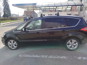 Ford S Max Titanium - 9
