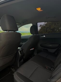 KIA Sportage 1.6 T-Gdi - 9