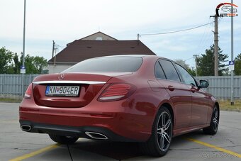 Mercedes-Benz E trieda Sedan 200 A/T - 9