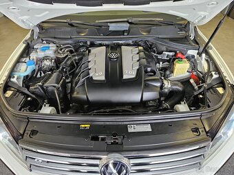 Volkswagen Touareg 3.0 V6 TDI R-line 150kw bez vzduchu - 9