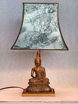 Antická bronzová stolová lampa s Budhovou soškou - 9