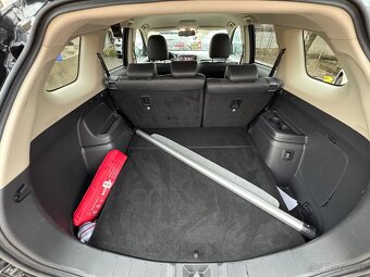 MITSUBISHI OUTLANDER, 2.4 PHEH PLUG-IN HYBRID, 4WD - 9