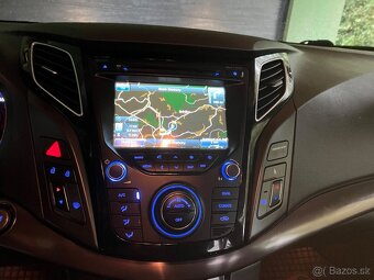 Hyundai i40 1.7 Crdi 100 Kw Premium f prevodovka Automaticka - 9