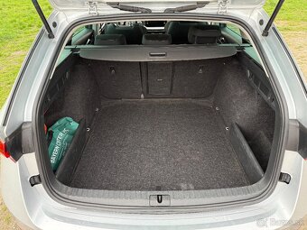 Škoda Octavia Combi 2.0 TDI SCR Ambition - 9