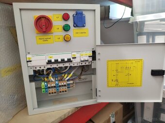 Predám novú oceľová elektrická rozvodná skriňa, rozvádzač - 9