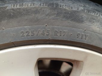 BMW 320d 2007 Rezervované - 9