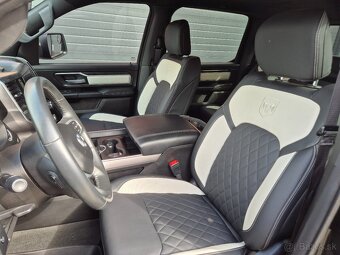 DODGE RAM 1500 5,7 HEMI 2022 44 000 km - 9