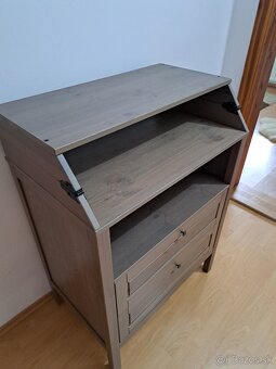 IKEA SUNDVIK PREBAĽOVACÍ STÔL/ KOMODA - 9