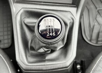 Dacia Sandero Stepway 1.0TCe LPG ČR 1.MAJ. lpg + benzín - 9