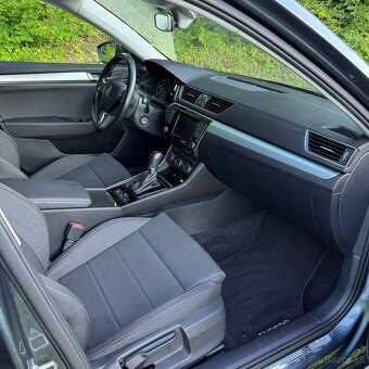 Škoda Superb 2.0 TDi DSG - 9
