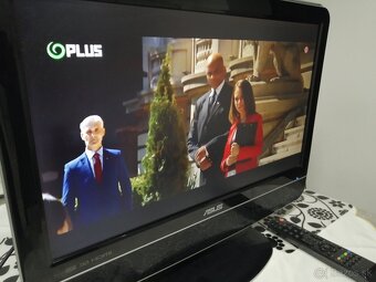 ASUS FULL-HD TV - 9