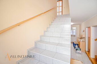 ALL INCLUSIVE | NA PREDAJ POSCHODOVÝ 5-IZBOVÝ RD S PIVNICOU, - 9