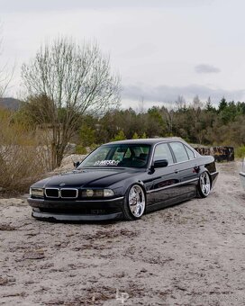 BMW E38 740i drift/stance car (ex Don Musk) - 9