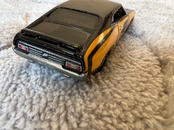 Hot wheels premium - 9