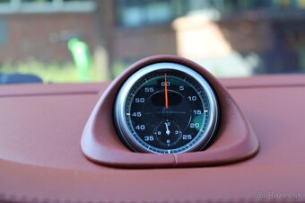 Porsche 911 997 Carrera Coupe - 9